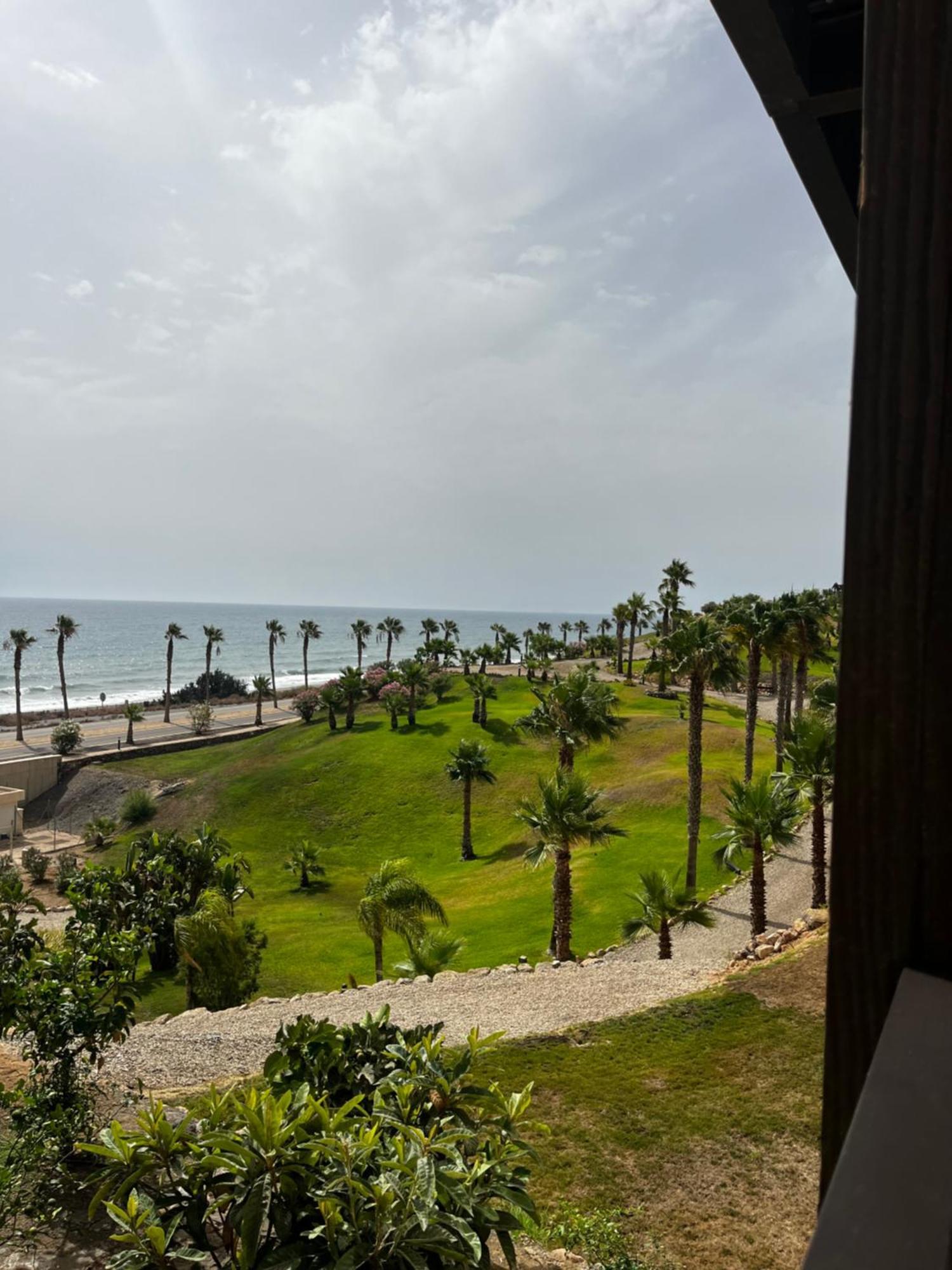 Апартаменты Monika Playa Macenas Мохакар Экстерьер фото